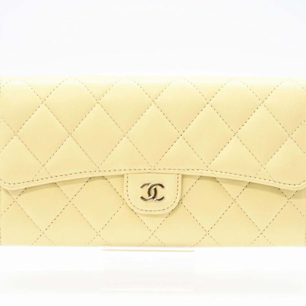 CHANEL Yellow Lambskin Leather Wallet - Picture 2 of 13